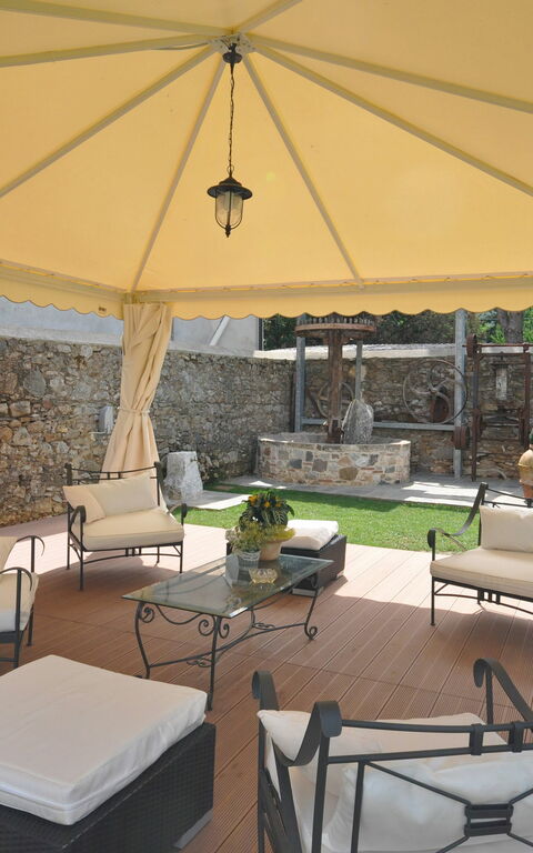 Flavia: Balcony / Terrace / Patio