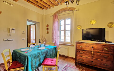 Accommodation Flavia 6: Dining Room, Living Room
