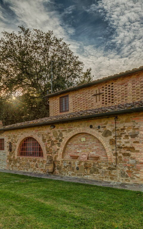 Montaione: Building Exterior, Garden