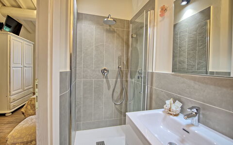 Accommodation Fornace 1: Bathroom