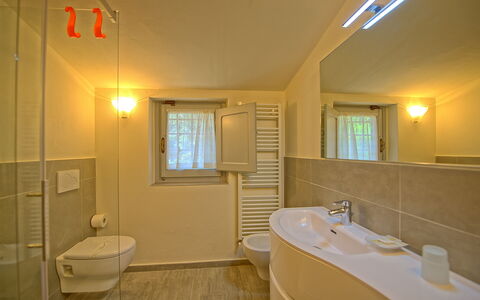Accommodation Fienile: Bathroom