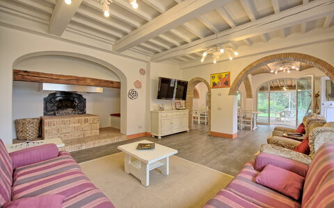 Accommodation Padronale: Living Room