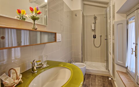 Accommodation Padronale: Bathroom