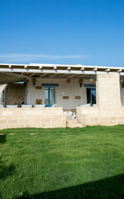 Trullo Torre Suda: Garden, Outdoor