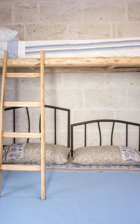 Trullo Torre Suda: Bedroom