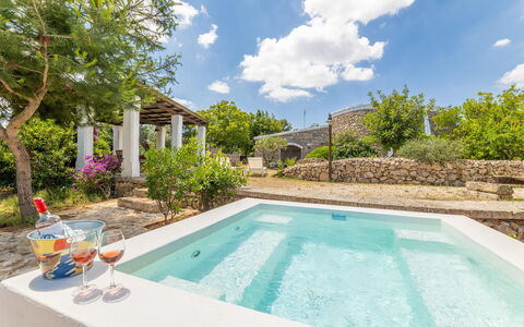 Accommodation Tia Pool