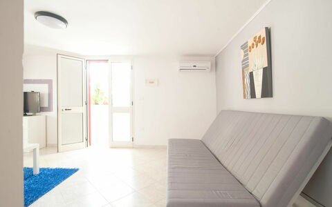 Accommodation Cotriero Pool: Living Room