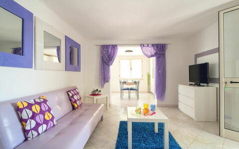 Accommodation Cotriero Pool: Living Room