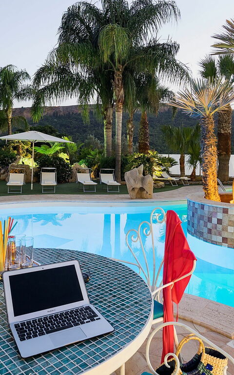 Villa Agorà: Outdoor, Pool