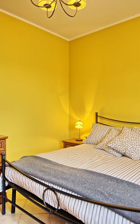 Casale Daniele: Bedroom