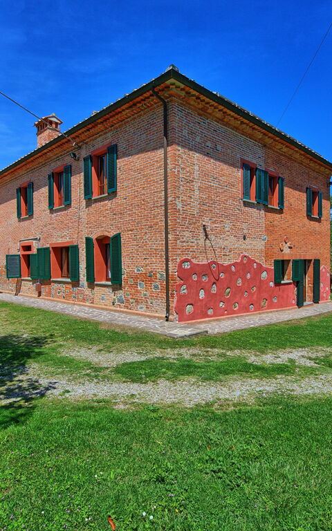 Villa Mario: Building Exterior, Garden