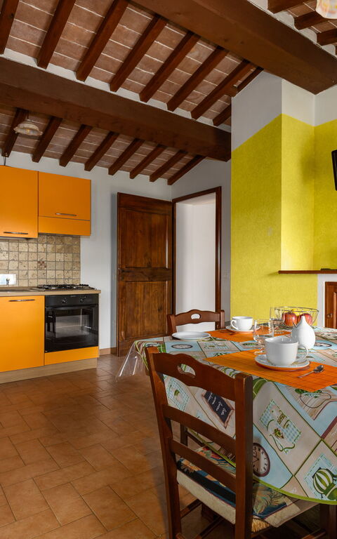 Casale Tiziano: Dining Room, Kitchen