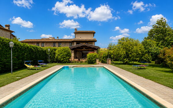 Casale Tiziano: Building Exterior, Garden, Outdoor, Pool