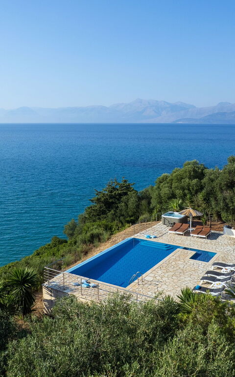 Beachfront Villa Seasun: Outdoor, Pool, Scenic View