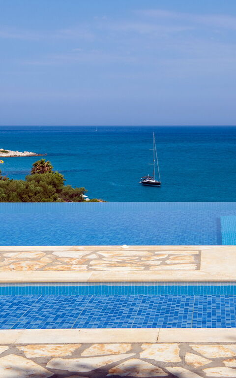 Beachfront Villa Seasun: Outdoor, Pool, Scenic View