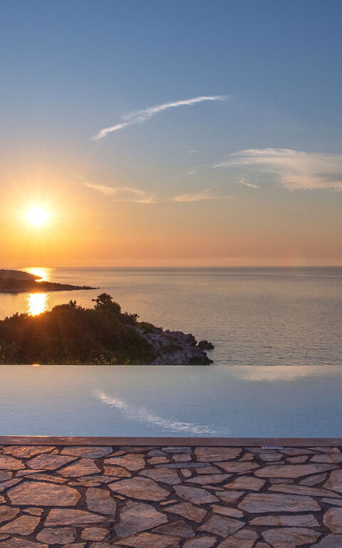 Beachfront Villa Seasun: Outdoor, Pool, Scenic View