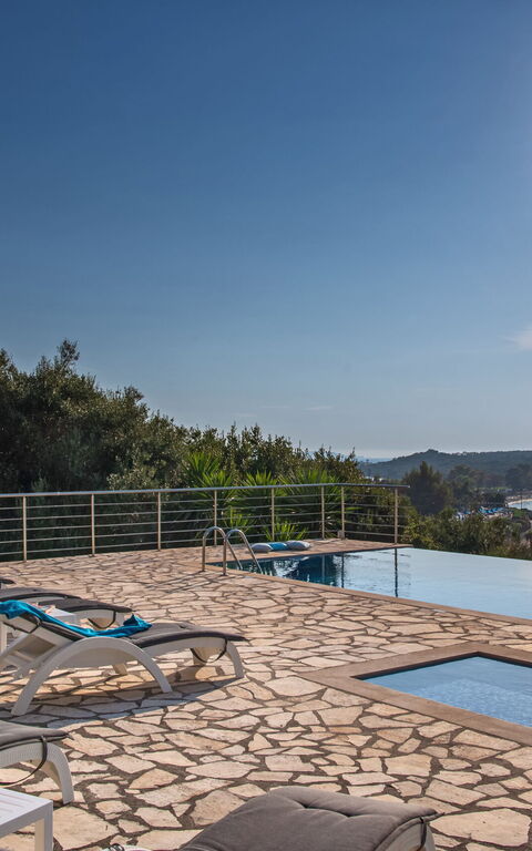 Beachfront Villa Seasun: Outdoor, Pool, Scenic View