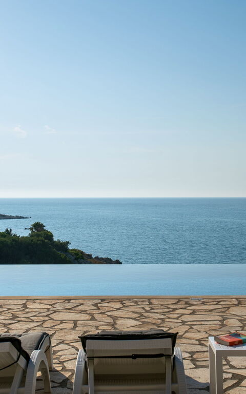 Beachfront Villa Seasun: Outdoor, Pool, Scenic View