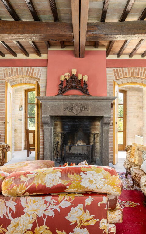 Villa Assisi: Living Room