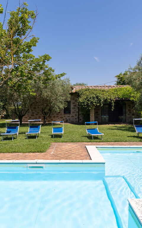 Villa Reale: Building Exterior, Garden, Outdoor, Pool