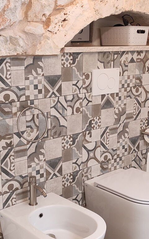 Trullo Santo Stefano: Bathroom