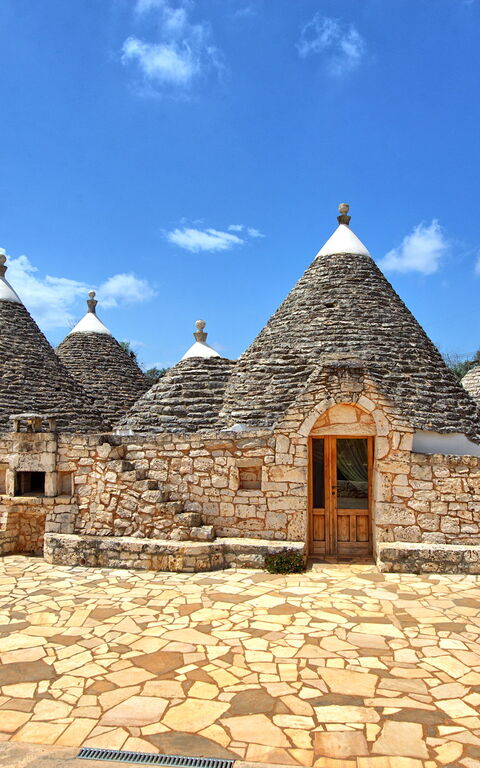 Trullo Santo Stefano: Building Exterior, Outdoor