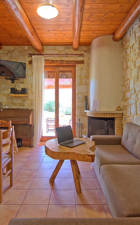 Villa Nipos: Dining Room, Kitchen, Living Room