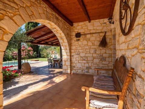 Villa Nipos