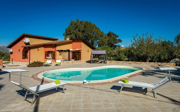 Villa del Golfo: Pool