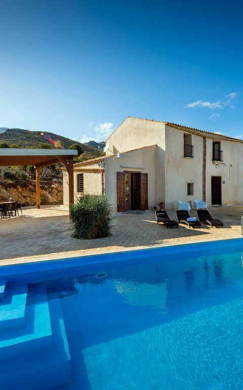 Villa Le Muse: Outdoor, Pool