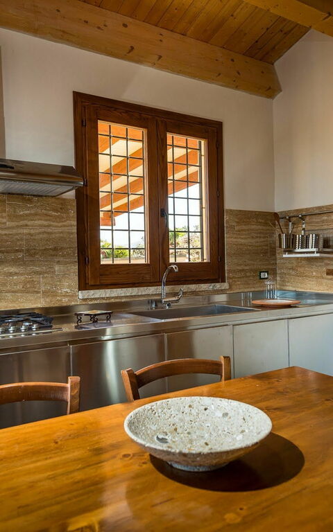 Villa Le Muse: Dining Room, Kitchen