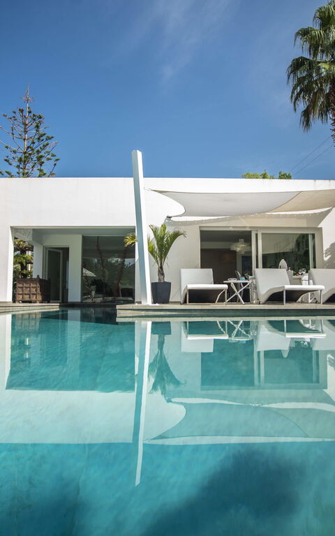 Villa Denari: Outdoor, Pool