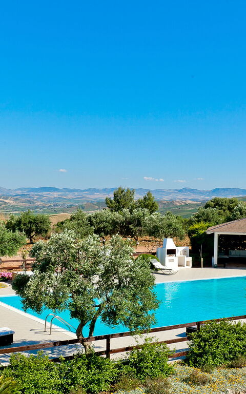 Tenutersa: Building Exterior, Outdoor, Pool