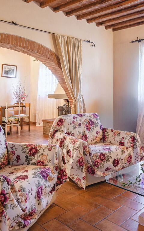 Casale Miro: Living Room