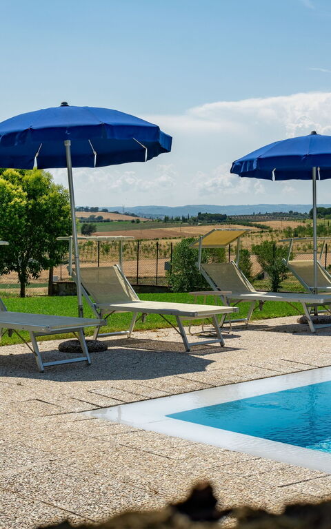 Casale Miro: Building Exterior, Outdoor, Pool