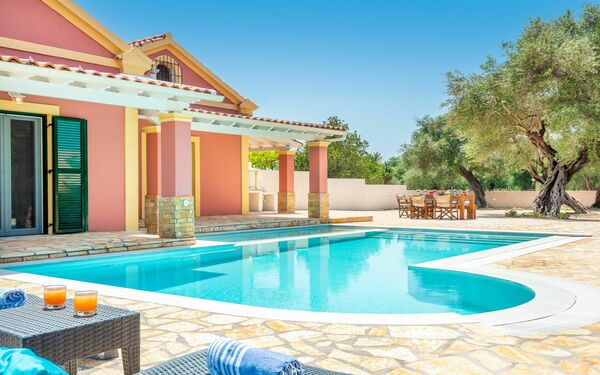 Beach Villa Joanna: Building Exterior, Outdoor, Pool, Scenic View