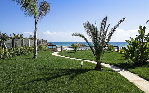 Accommodation Sirena: Garden, Outdoor, Scenic View