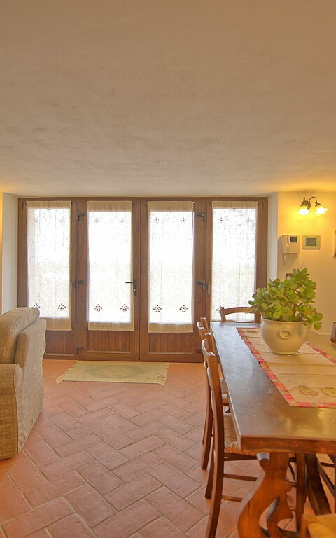 Villa Farneta: Dining Room, Kitchen, Living Room