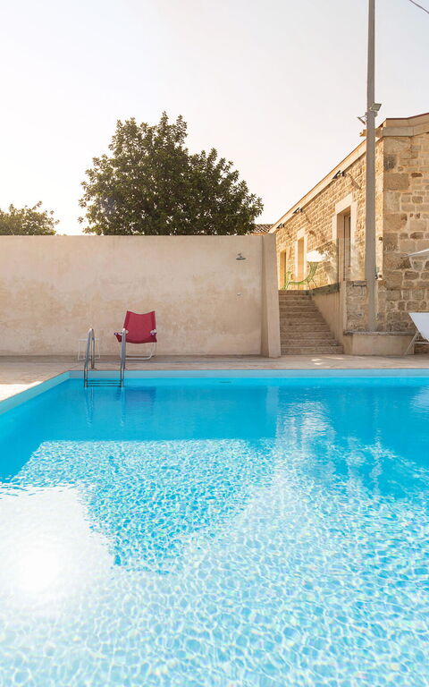 Villa Luna: Building Exterior, Outdoor, Pool