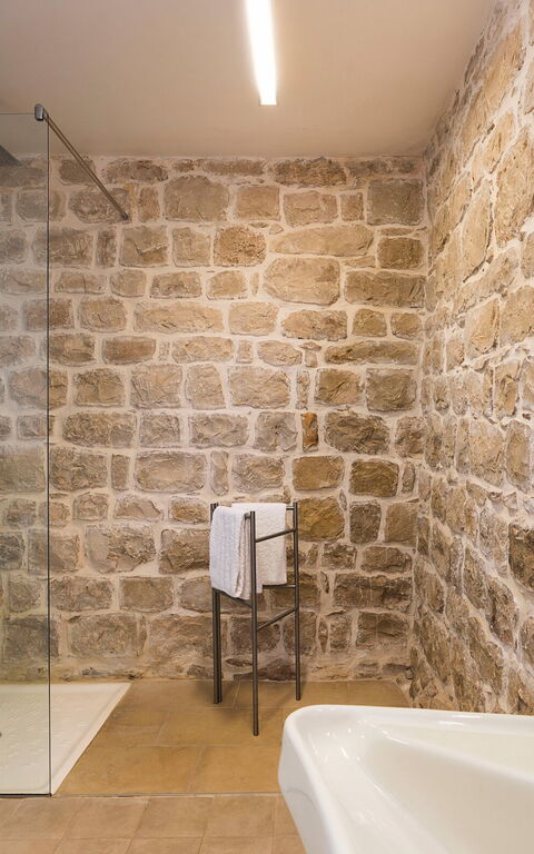 Villa Luna: Bathroom