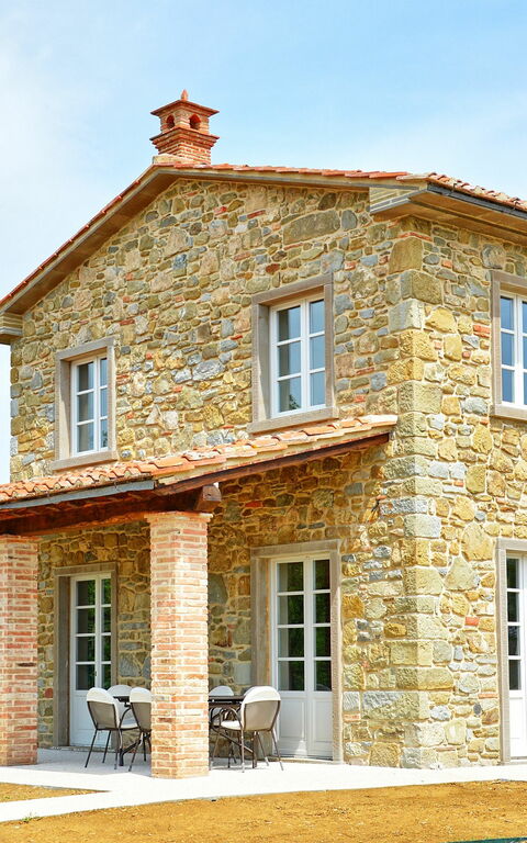 Villa Giacomo: Building Exterior, Outdoor