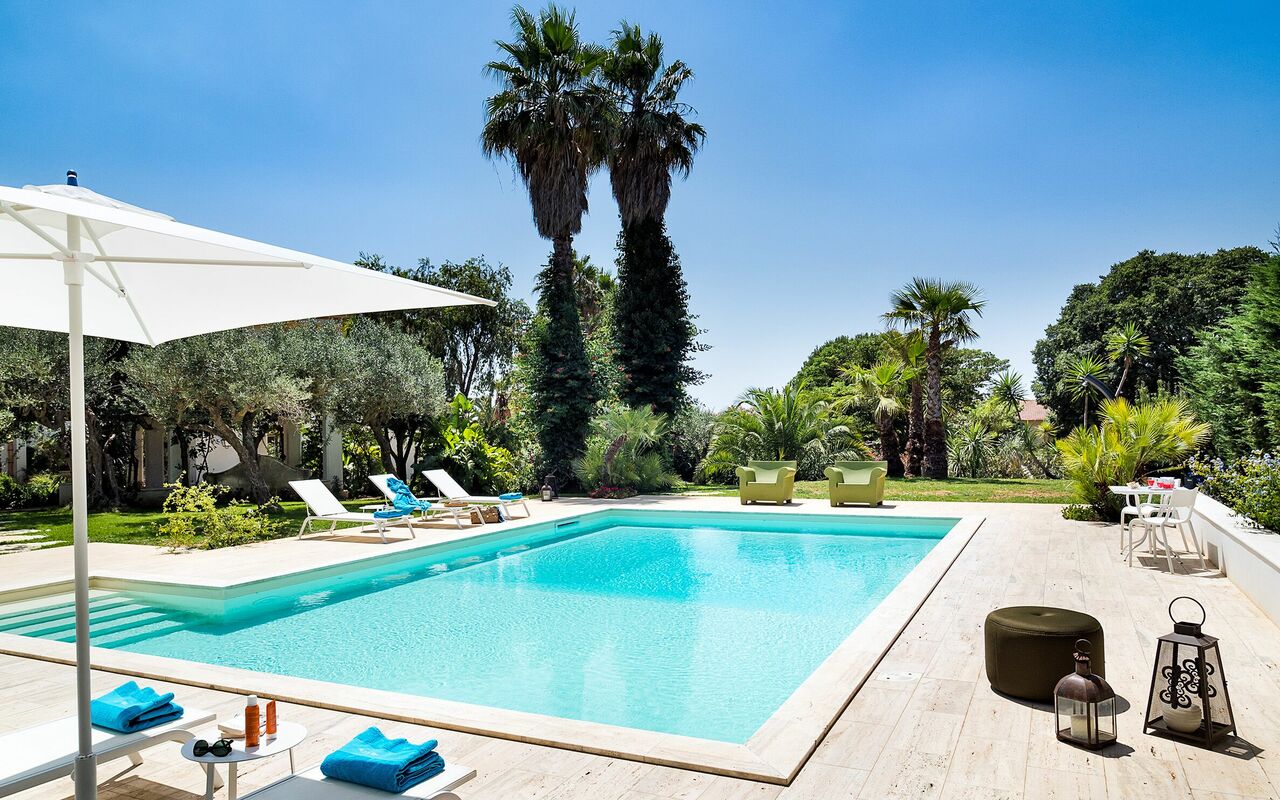 Villa San Ciro: Pool