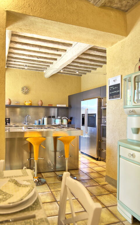 Villa Sonia: Dining Room, Kitchen