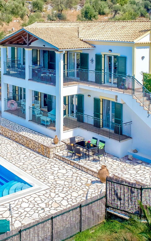 Villa Di Giovanni: Pool, Scenic View, Summer