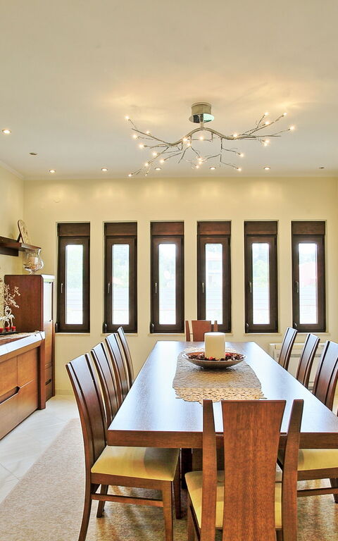 Acharavi Beach Villa: Dining Room