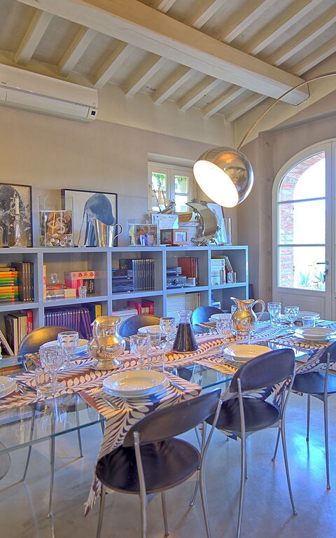 Villa Edo: Dining Room