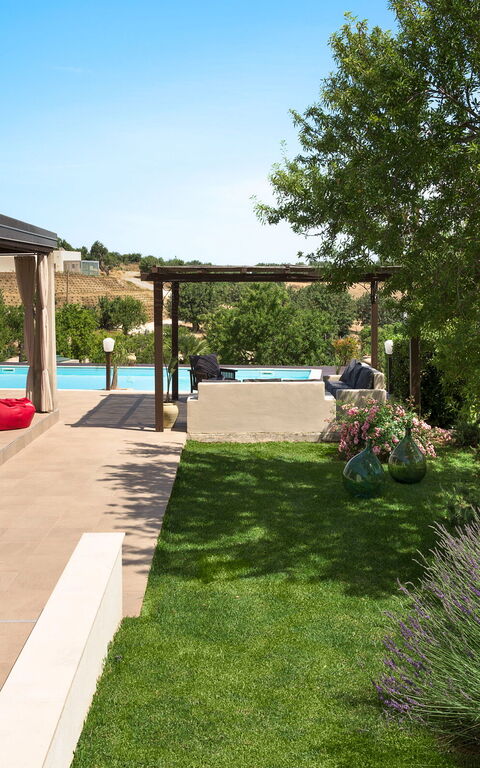 Villa Mara: Garden, Outdoor, Pool