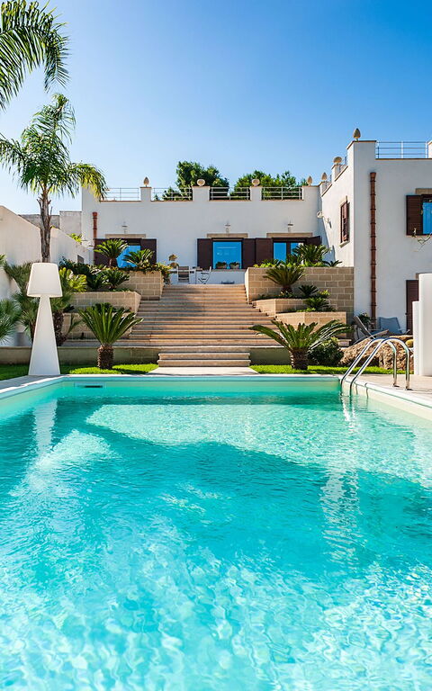 Villa Pigna Bianca: Outdoor, Pool