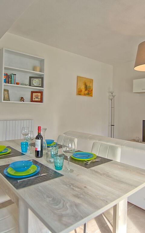 Casa Al Bosco: Dining Room, Living Room