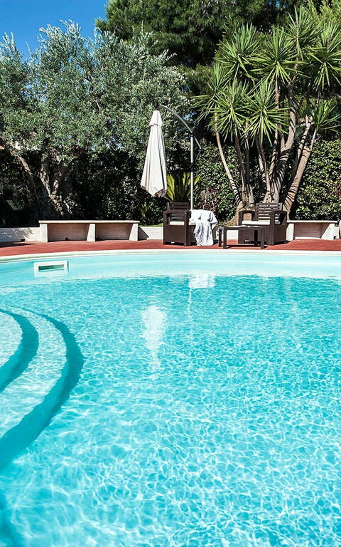 Villa Carolina: Outdoor, Pool